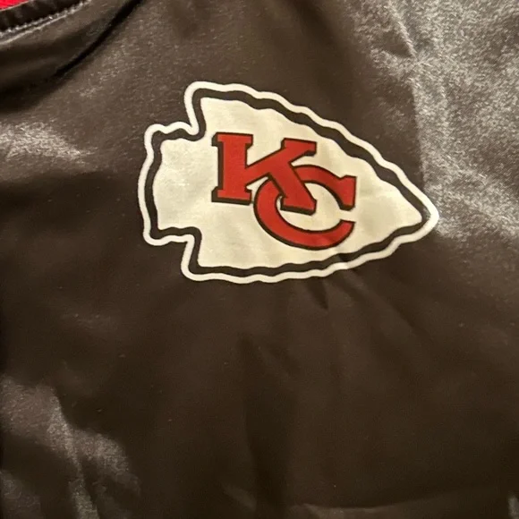 Mitchell & Ness‎ Black and Red Varsity Jacket - Picture 2 of 3